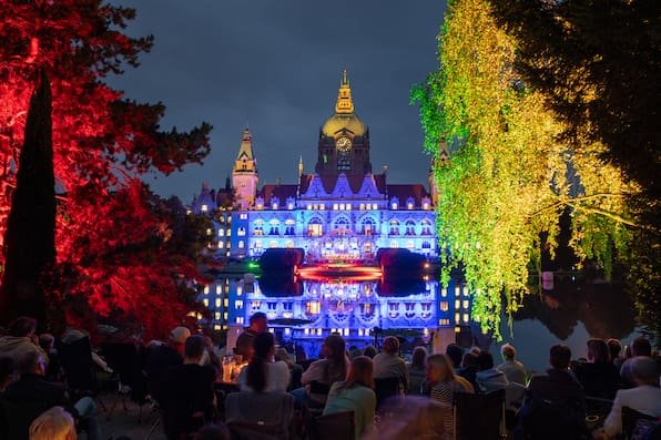 Klassik im Maschpark, Techno an der Expo und Wein an der Oper: Das sind die Termine vom 17. bis 23. August in Hannover
