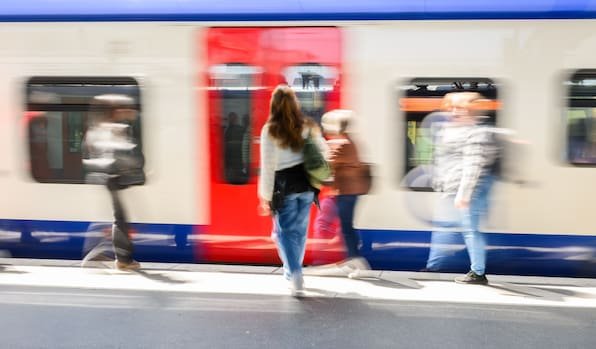 Signalstörungen auf der S-Bahn-Linie S5: Ausfälle und Verspätungen in Hannover