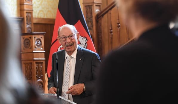 Hannover: Michael Fürst erhält Niedersächsische Landesmedaille