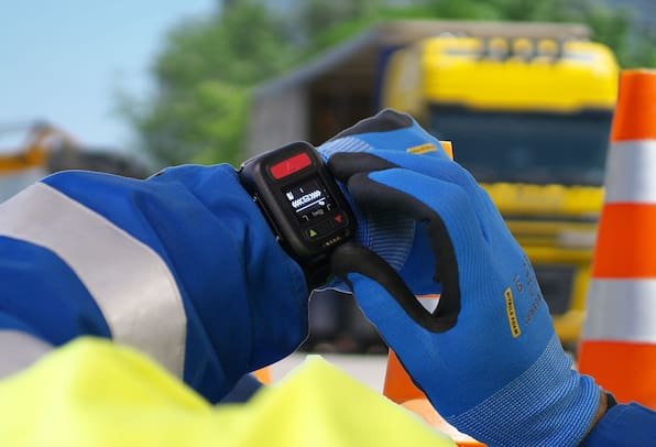 Notrufsystem für Hausbesuche – Region Hannover testet GPS-Alarmknopf