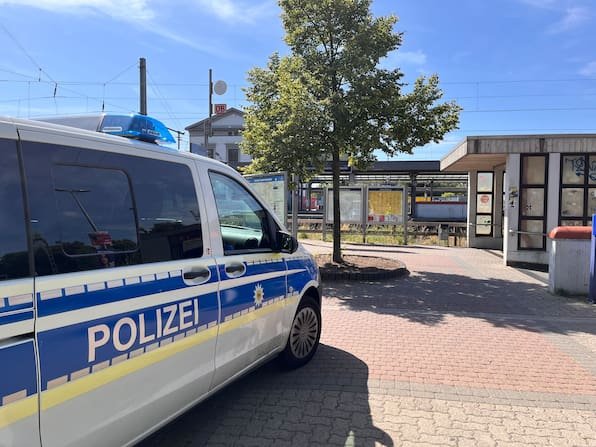 Rettungseinsatz am Gleis beendet: Bahnhof Wunstorf wieder frei